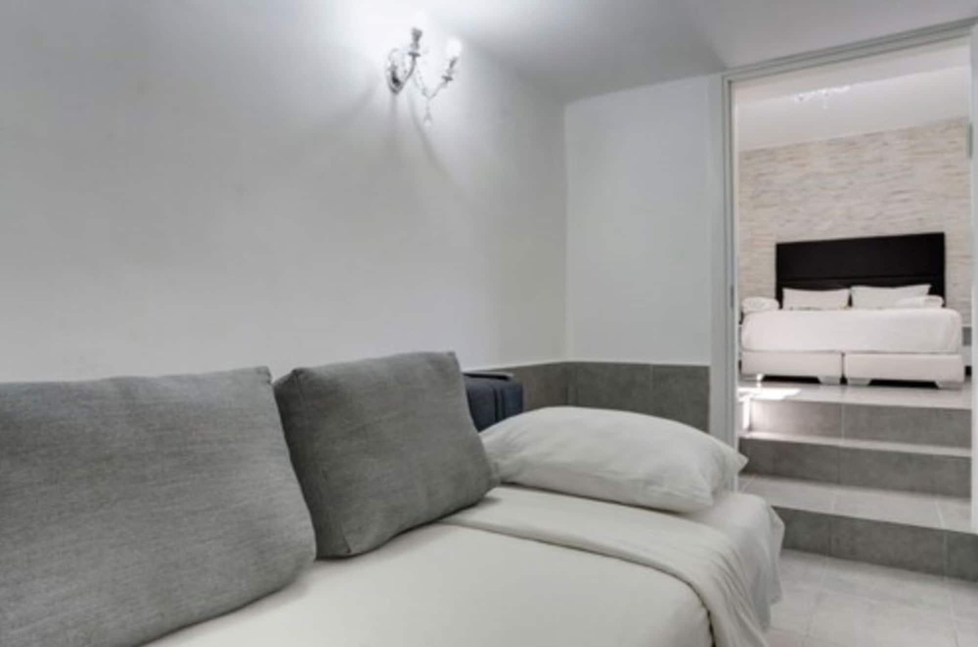 Liber Tel Aviv Sea Shore Suites By Raphael Hotels Buitenkant foto