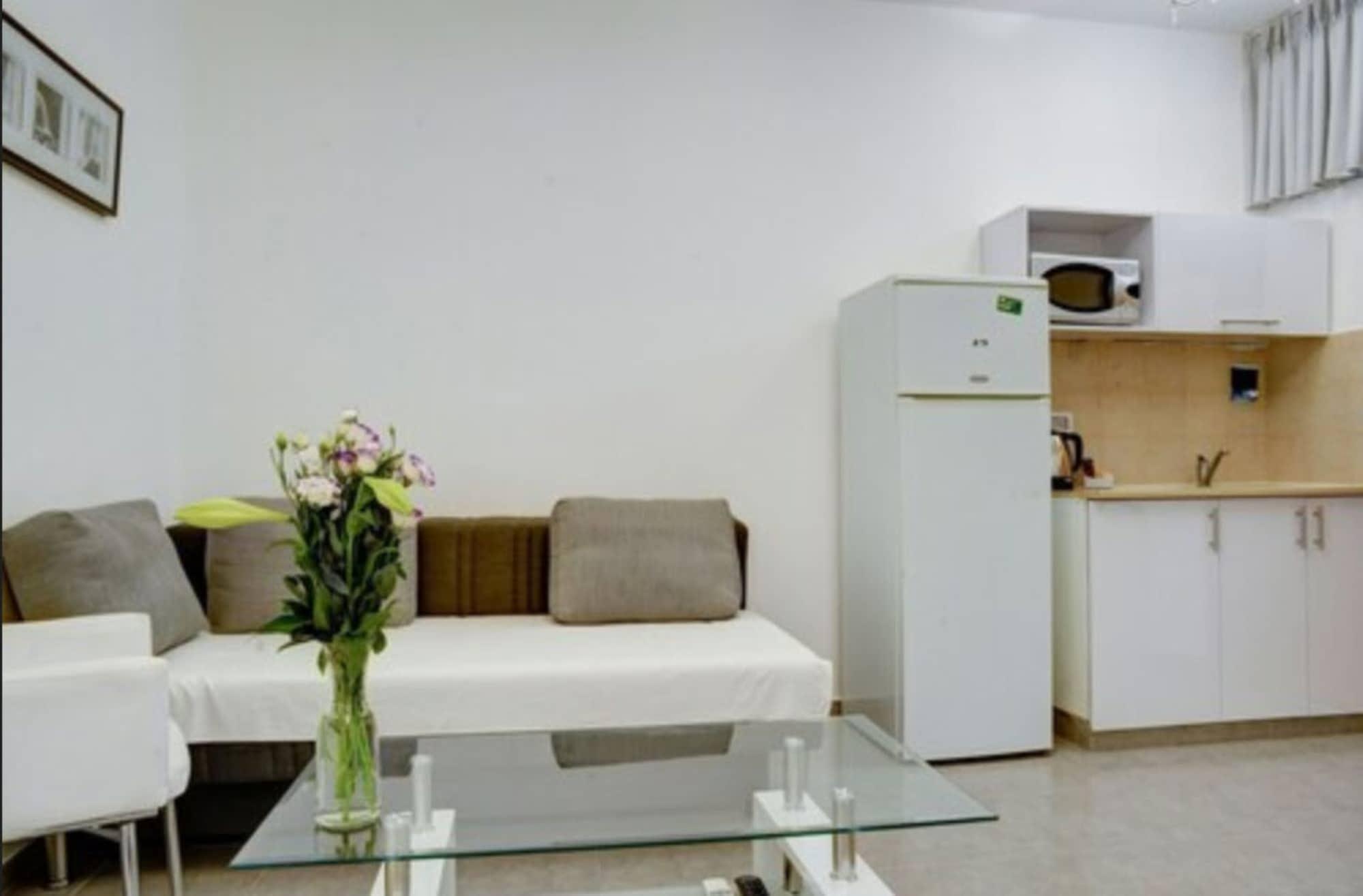 Liber Tel Aviv Sea Shore Suites By Raphael Hotels Buitenkant foto