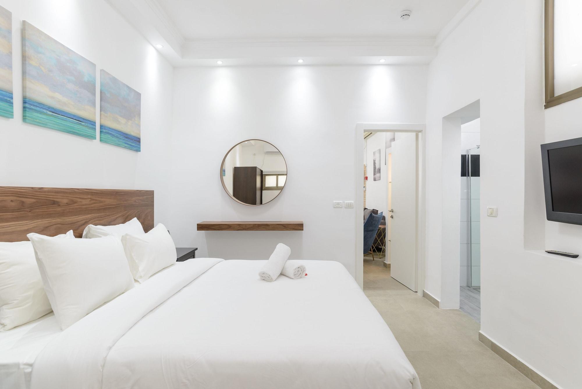 Liber Tel Aviv Sea Shore Suites By Raphael Hotels Buitenkant foto