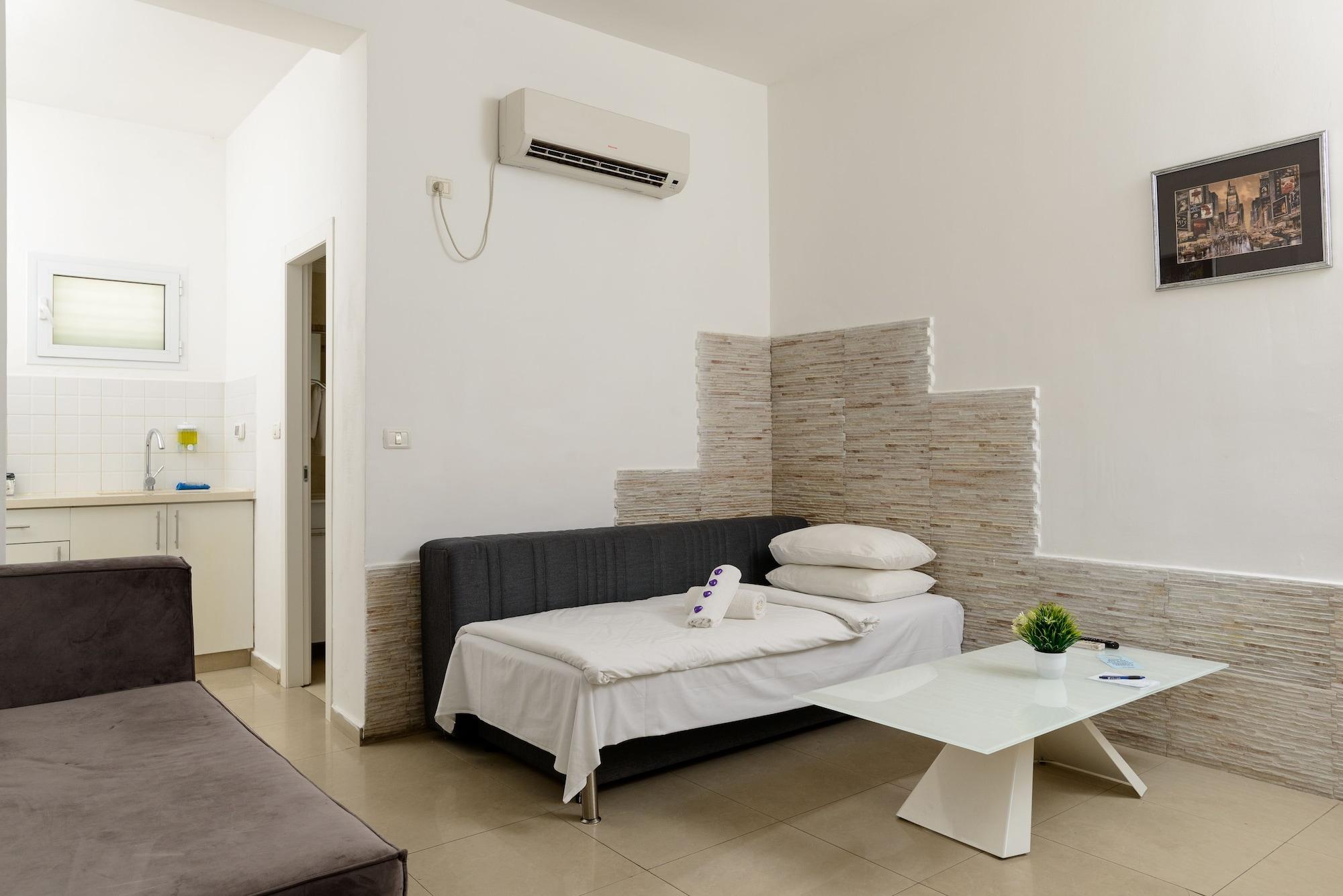 Liber Tel Aviv Sea Shore Suites By Raphael Hotels Buitenkant foto