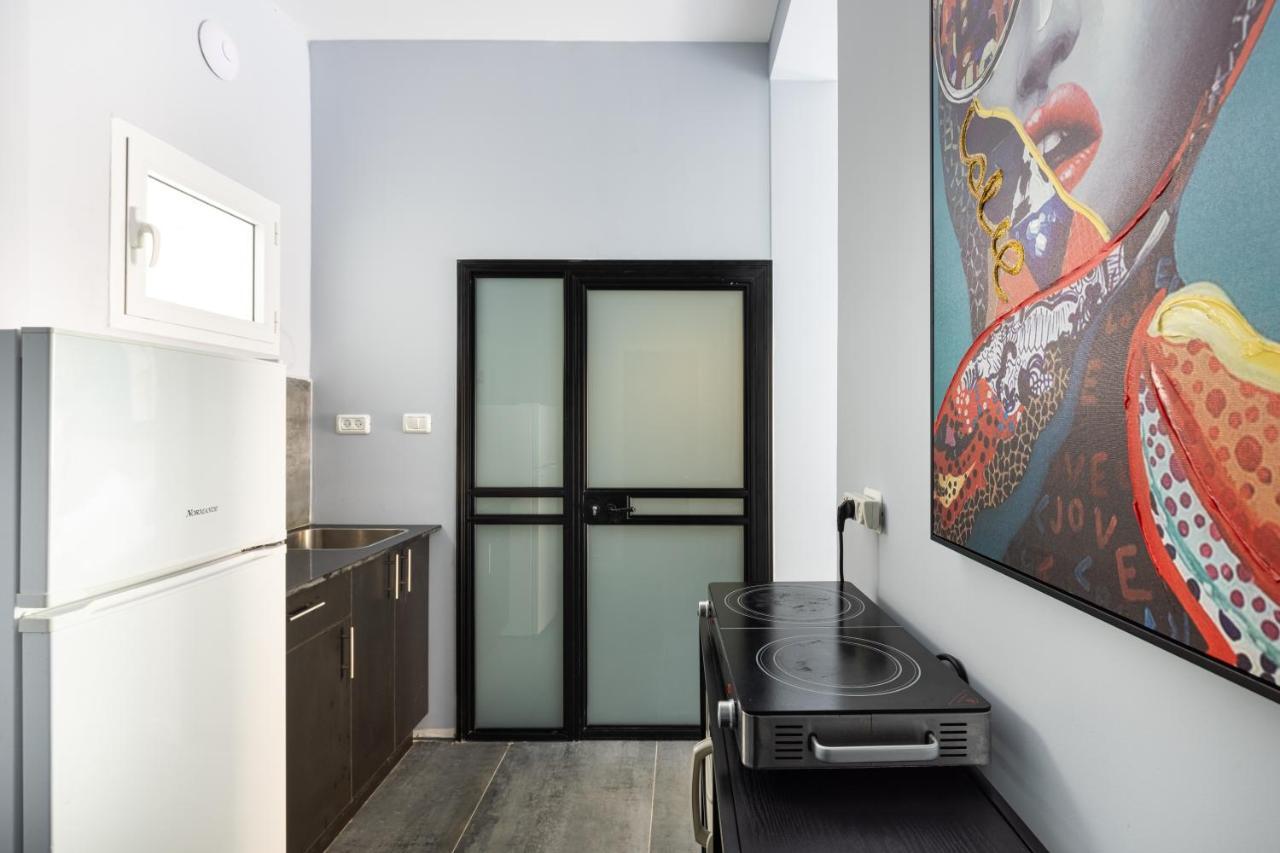 Liber Tel Aviv Sea Shore Suites By Raphael Hotels Buitenkant foto