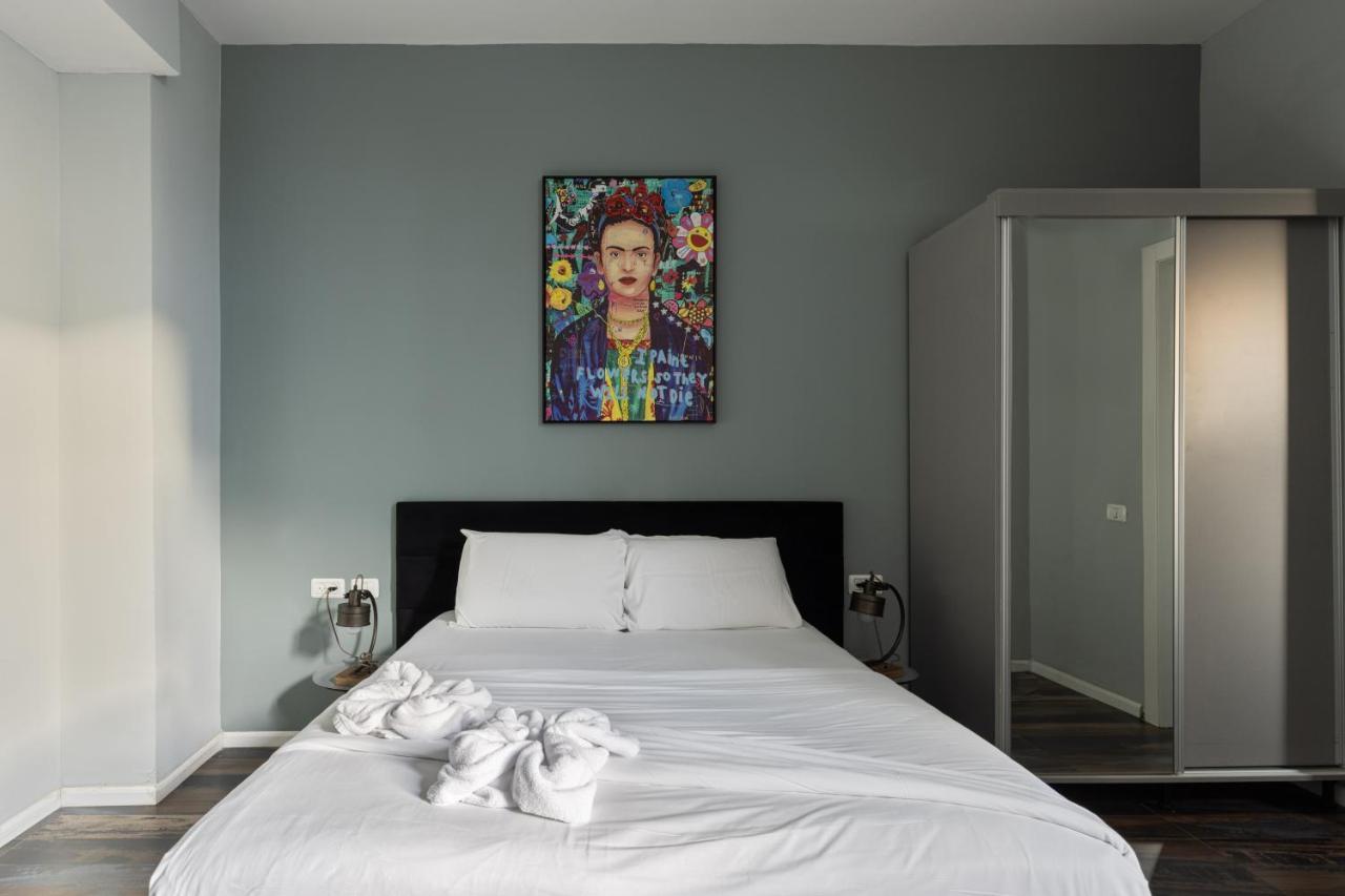 Liber Tel Aviv Sea Shore Suites By Raphael Hotels Buitenkant foto