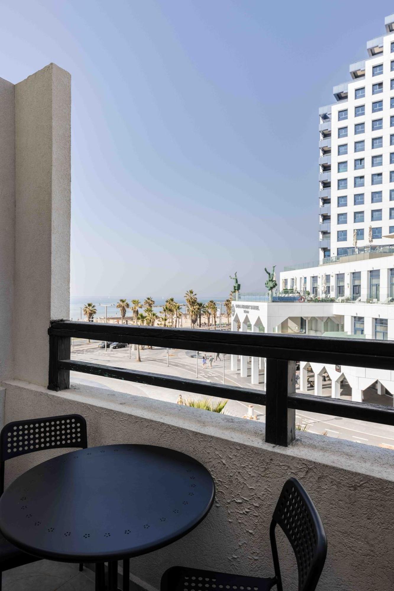 Liber Tel Aviv Sea Shore Suites By Raphael Hotels Buitenkant foto