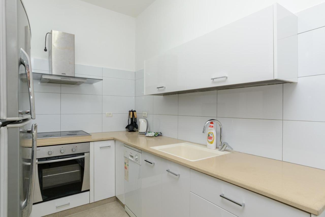 Liber Tel Aviv Sea Shore Suites By Raphael Hotels Buitenkant foto